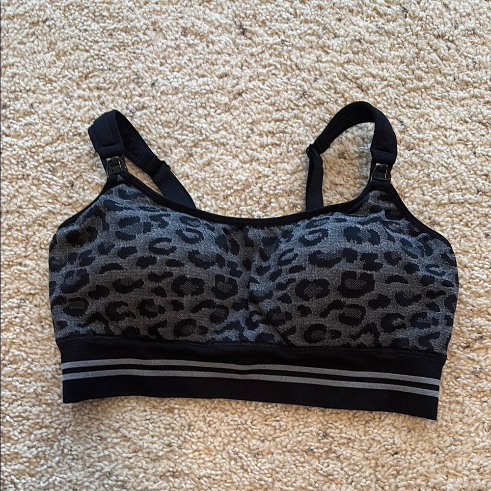 Momcozy Breastfeeding/Pumping Bra